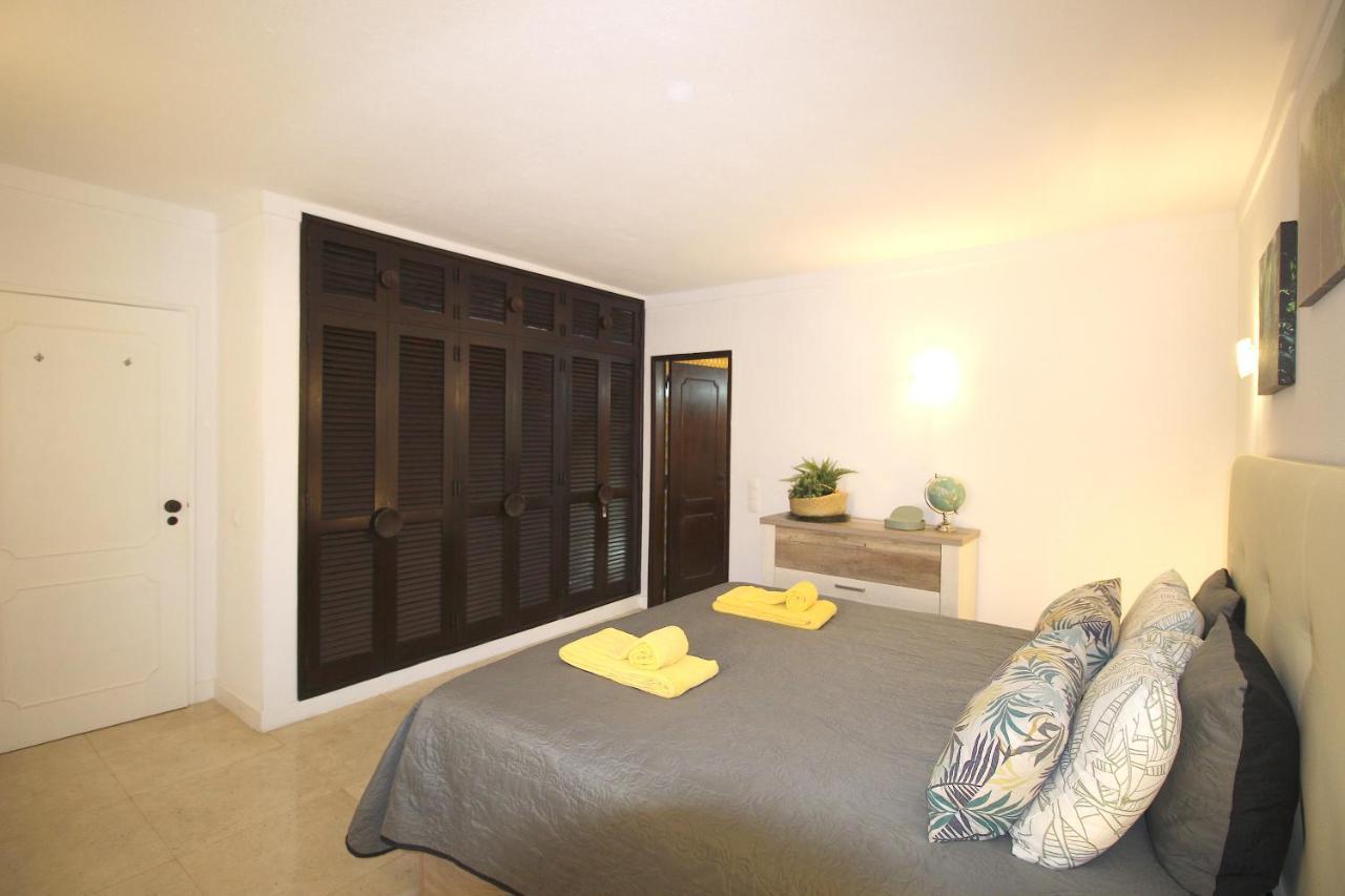 Magnifique Appartement Sur La Plage ... Albufeira Exterior foto